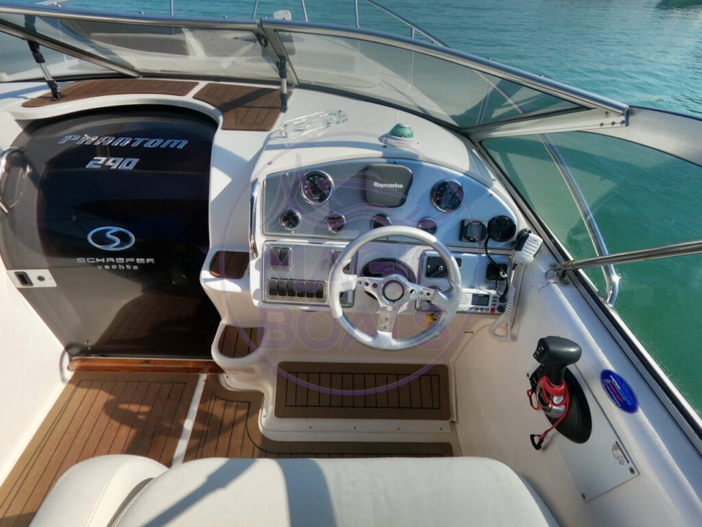 C44 - Phantom 290 - Magic Boats Aluguel de Lanchas em Florianópolis - 12