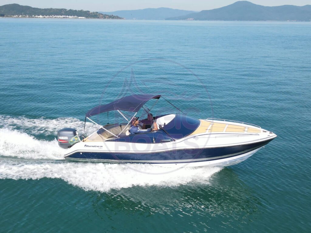 Alternativa 630 Cabin C27 - Magic Boats Aluguel de Lanchas - 4
