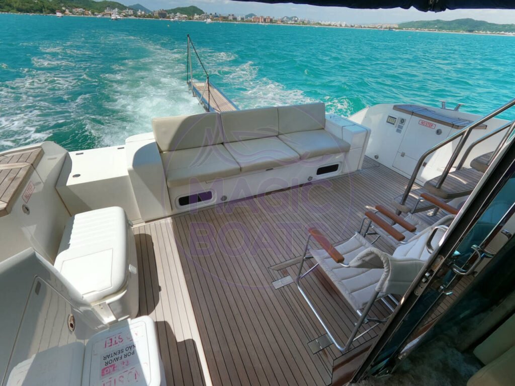 Fairline 55 Squadron - F06 - Magic Boats Aluguel de Lanchas - 9