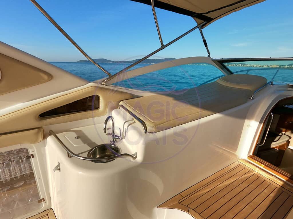 Phantom-360-C80-Magic-Boats-Aluguel-de-Lanchas-diva