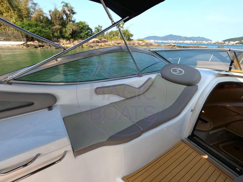 Phantom-300-C14-Magic-Boats-Aluguel-de-Lanchas-Diva