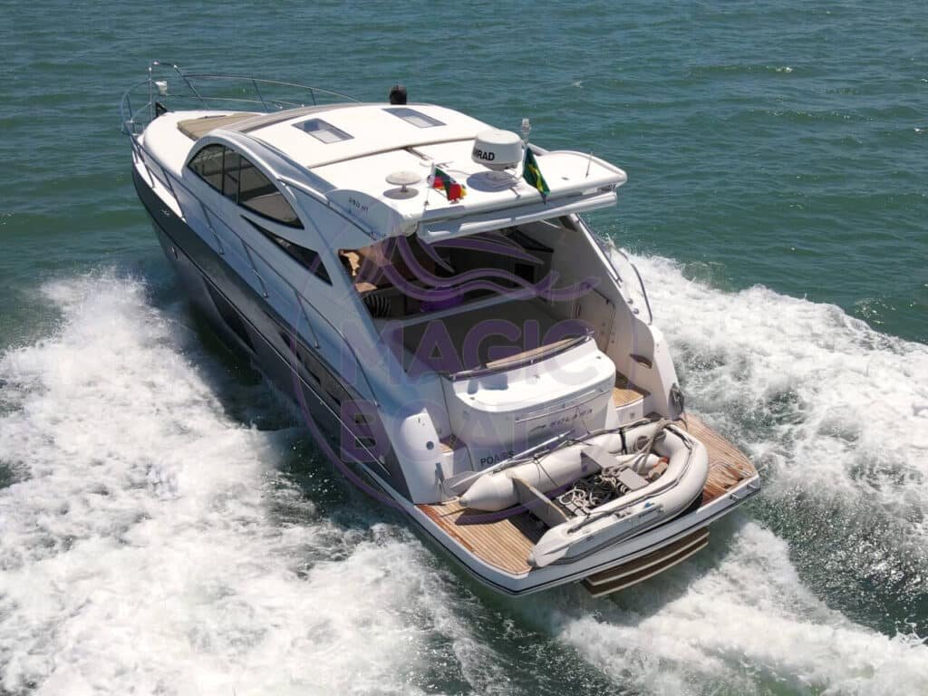 Solara 380 HT navegando
