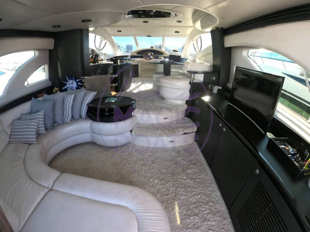 Conves interno geral da Azimut 600 Full