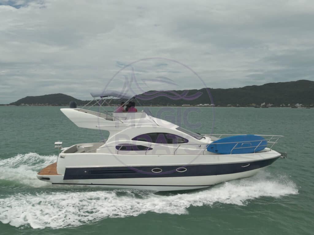 Azimut 380 Full - Magic Boats Aluguel de Lanchas - Aérea BE
