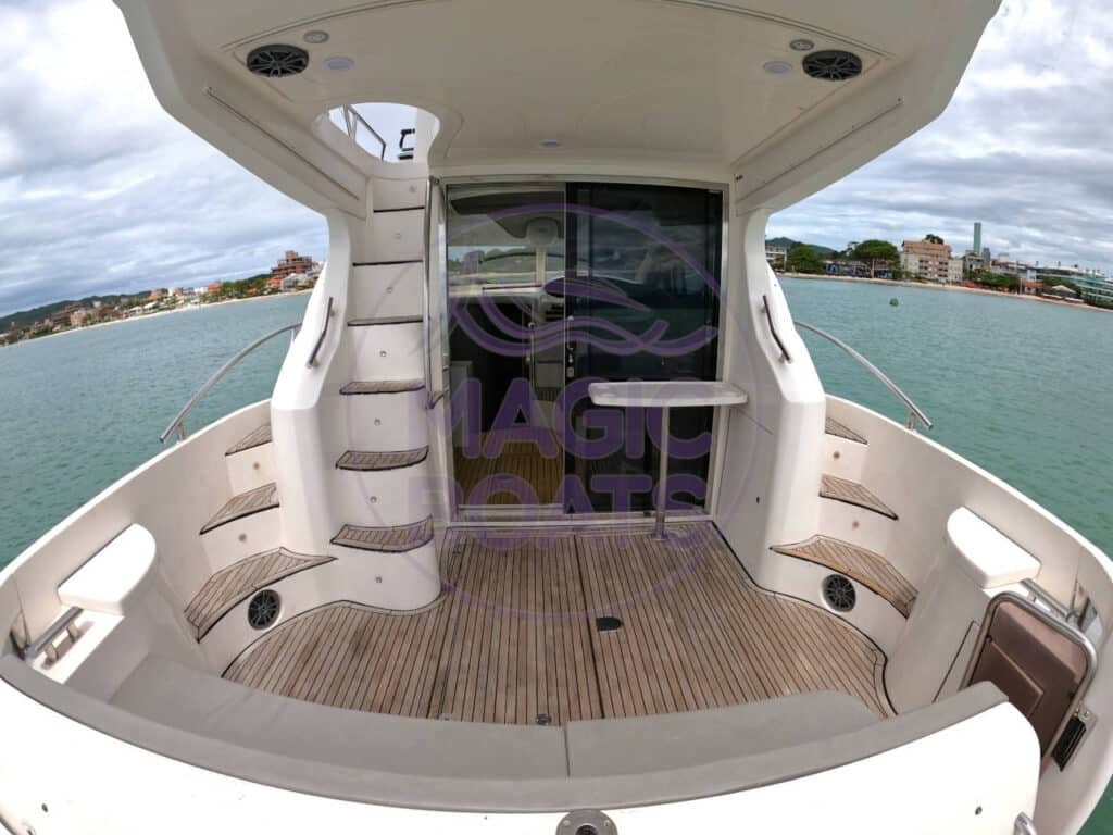 Azimut 380 Full - Magic Boats Aluguel de Lanchas - Convés (2)