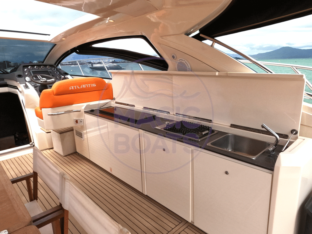 H18 - Azimut Atlantis 48 - Magic Boats Aluguel de Lanchas - Espaço Gourmet