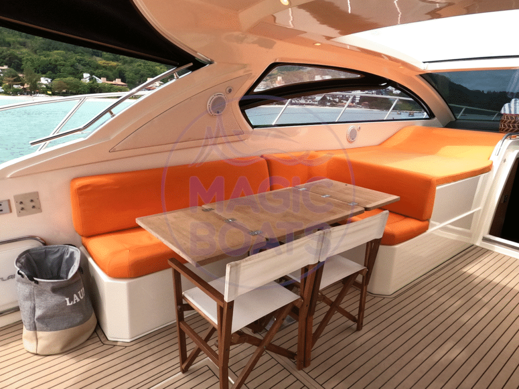 H18 - Azimut Atlantis 48 - Magic Boats Aluguel de Lanchas - Mesa Convés