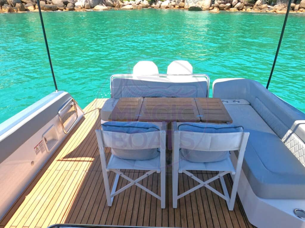 Schaefer V33 A19 - Magic Boats Aluguel de Lanchas - Mesa